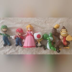 Nintendo Action Figure Set - Pink, Red, Green